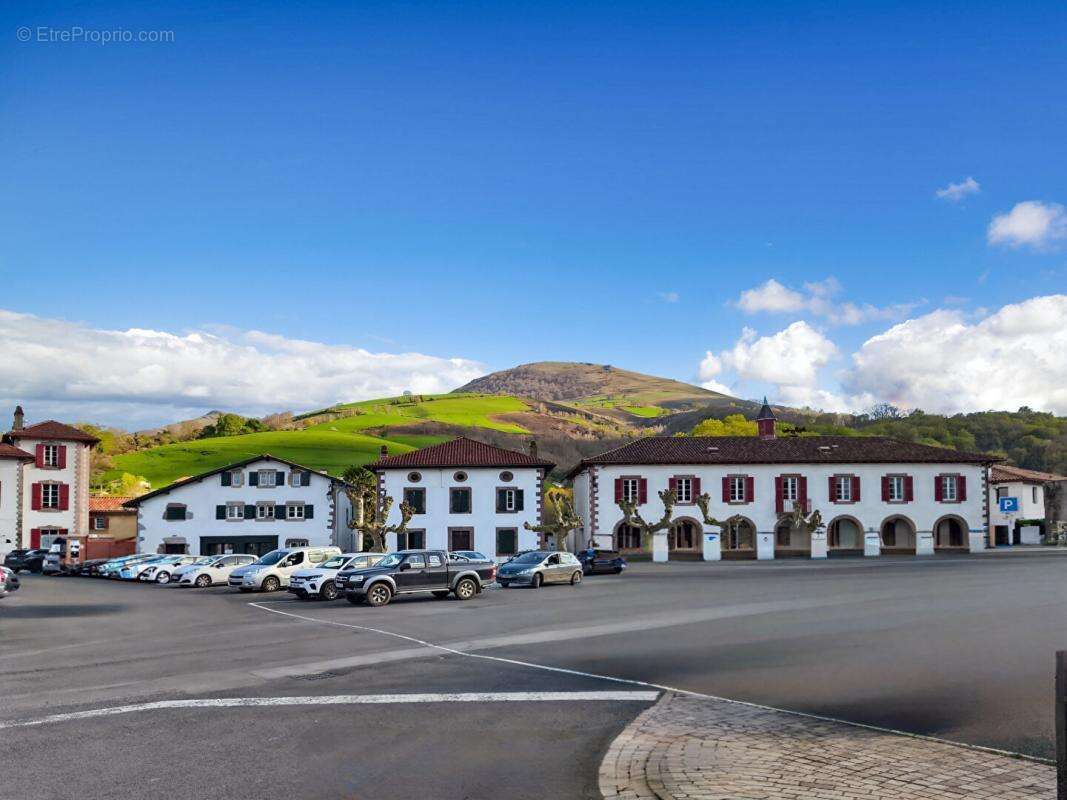 Maison à SAINT-ETIENNE-DE-BAIGORRY