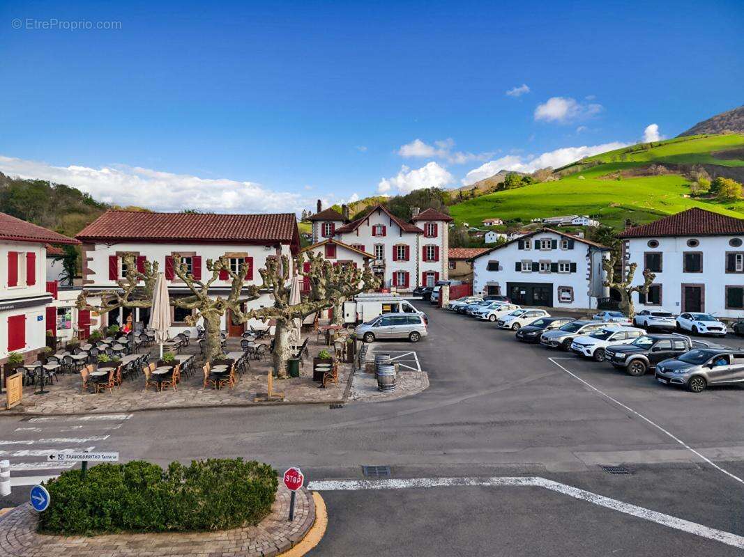 Maison à SAINT-ETIENNE-DE-BAIGORRY