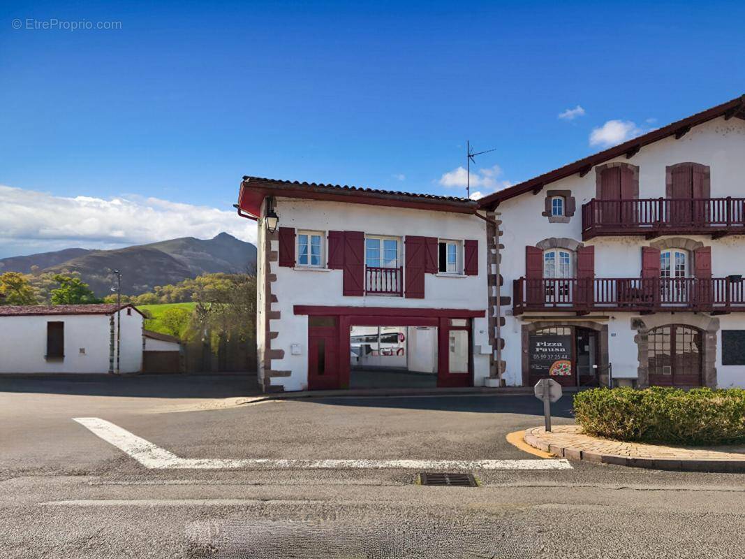 Maison à SAINT-ETIENNE-DE-BAIGORRY
