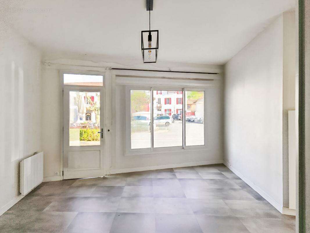 Maison à SAINT-ETIENNE-DE-BAIGORRY