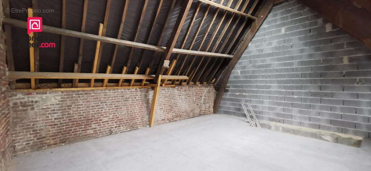 Maison à LYS-LEZ-LANNOY