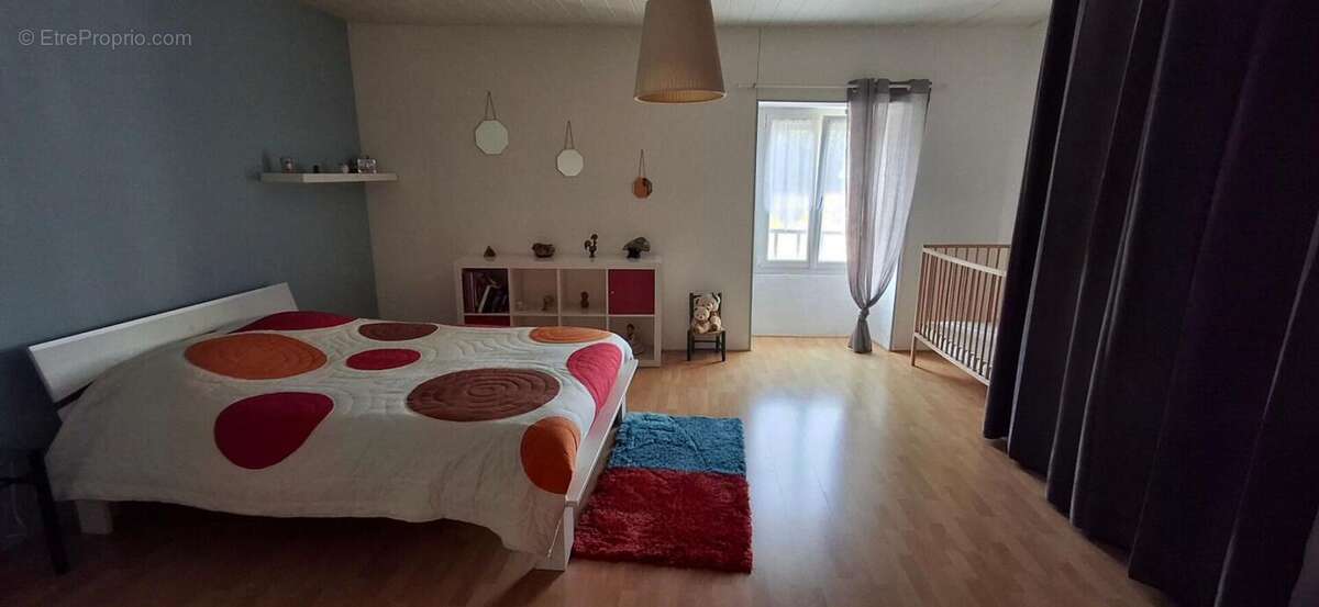 Maison à FONTENAY-LE-COMTE