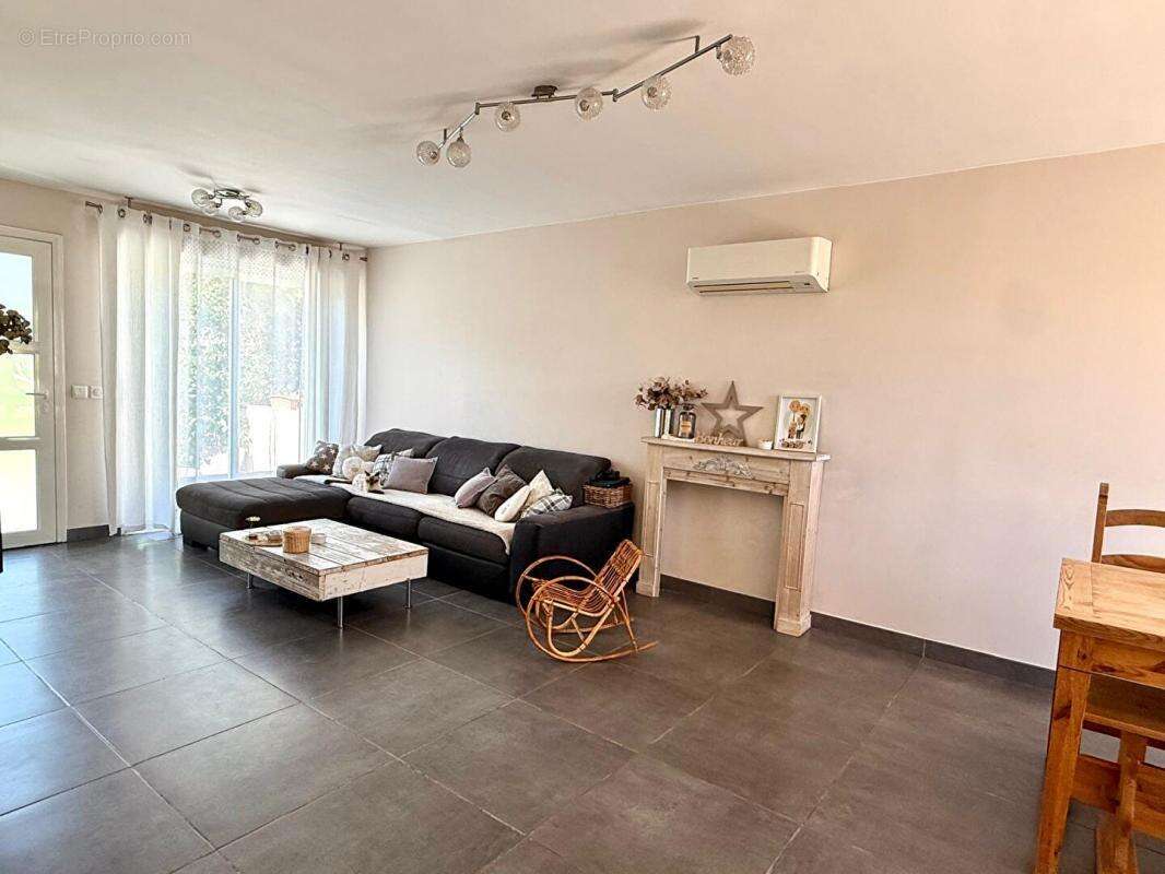 Maison à FRONTIGNAN