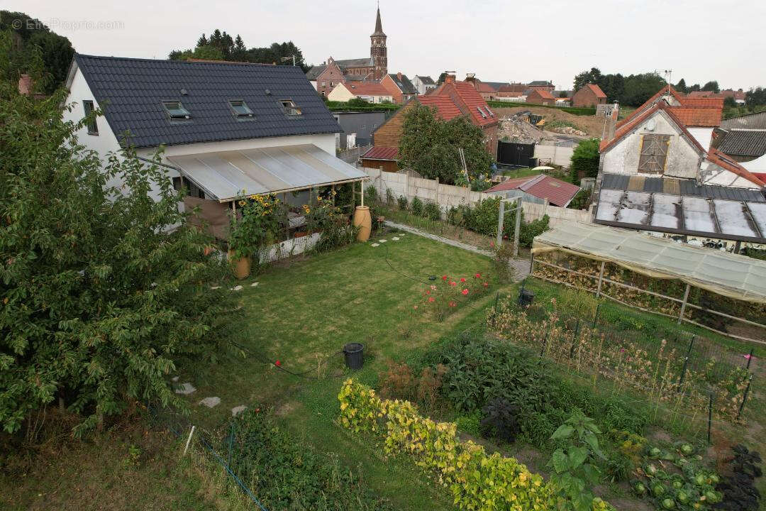 Maison à SERANVILLERS-FORENVILLE