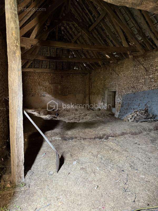 Maison à VEYRINES-DE-VERGT