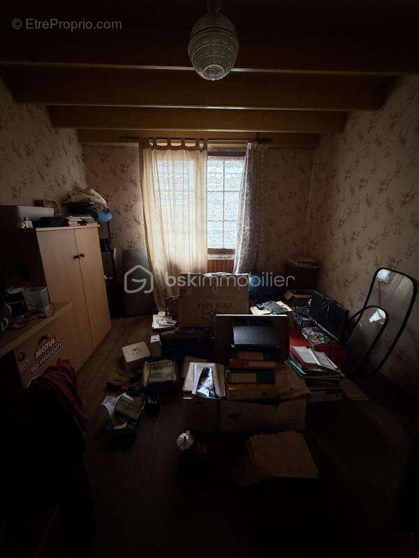 Maison à VEYRINES-DE-VERGT