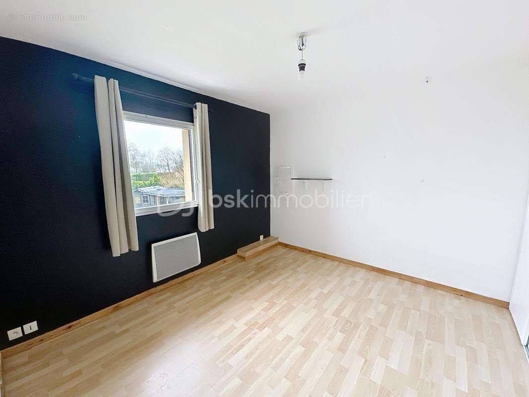 Maison à SAINT-URBAIN