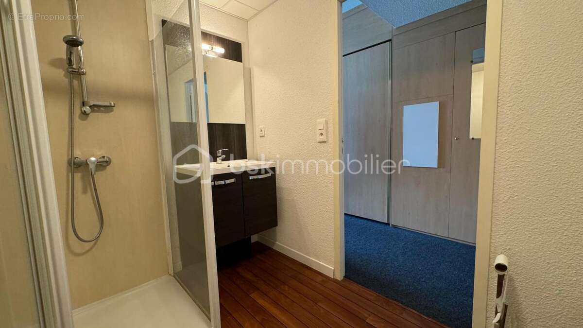 Appartement à LE RHEU