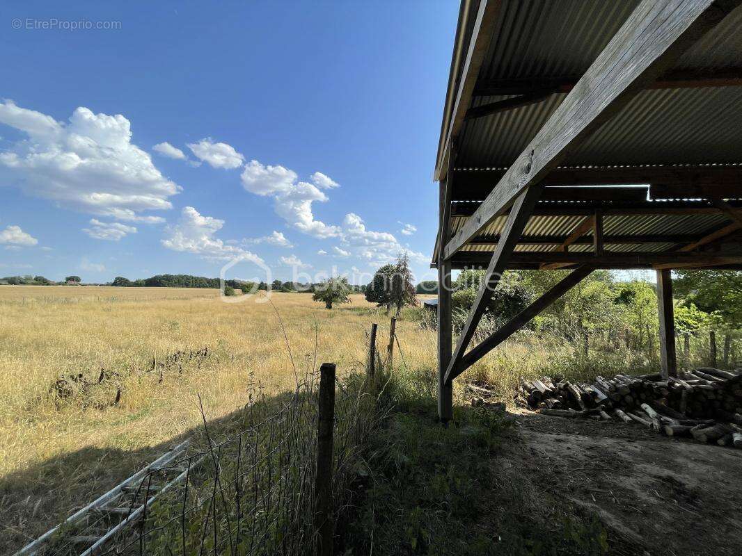 Maison à LA SELLE-EN-HERMOY