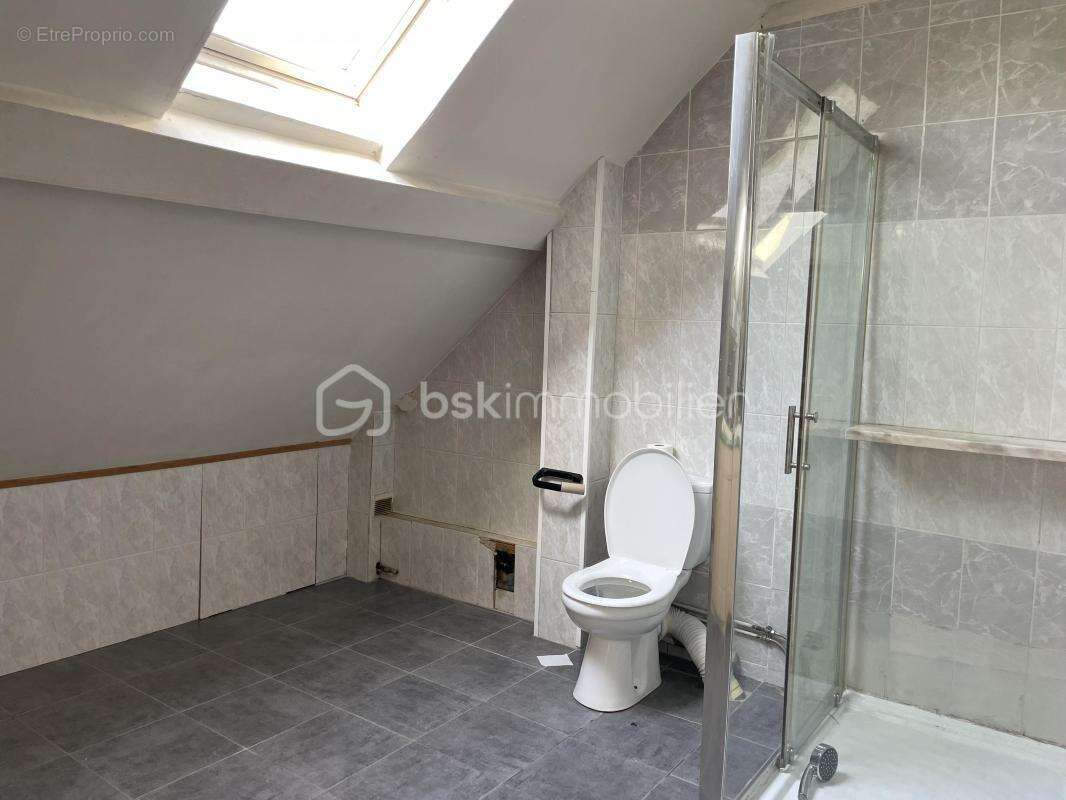 Maison à LA SELLE-EN-HERMOY