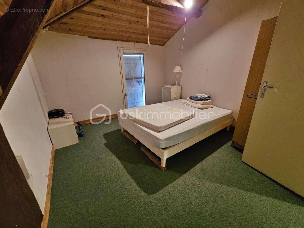 Maison à SAINT-GEIN