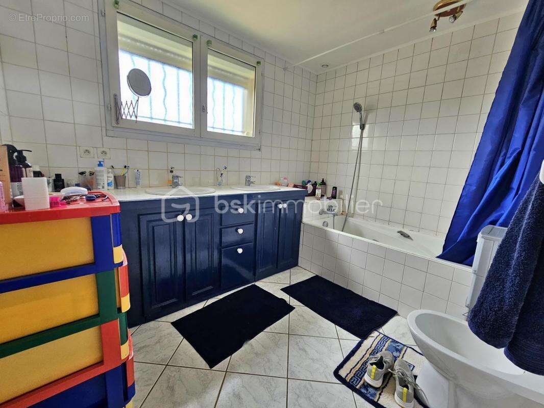 Maison à SAINT-GEIN