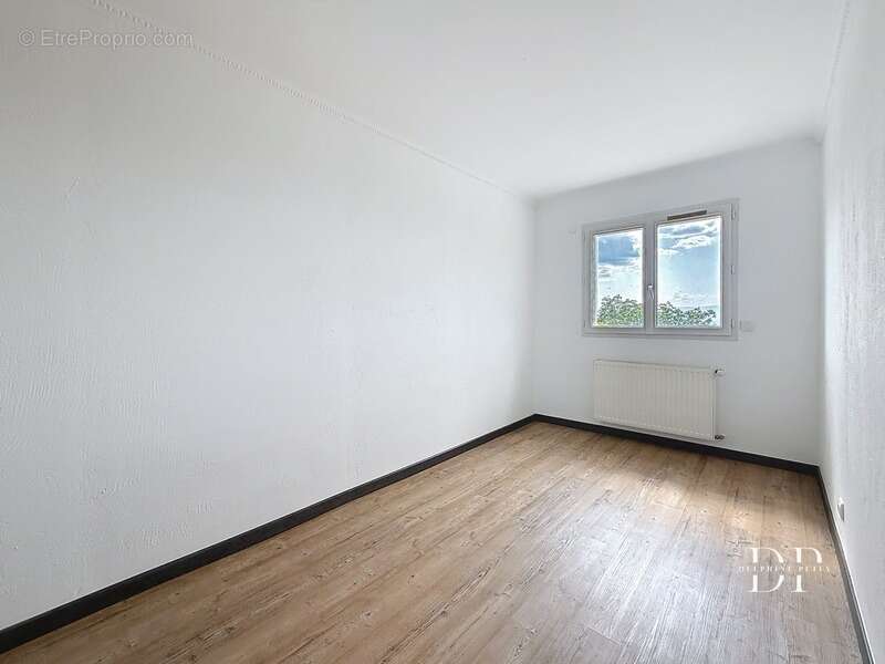 Maison à CRANVES-SALES