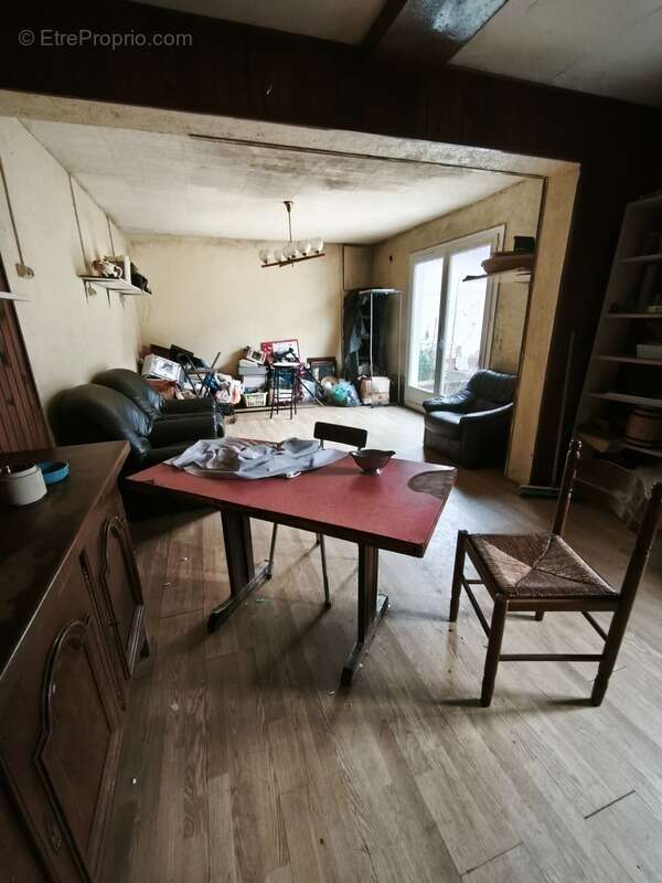 Maison à OUZOUER-SUR-TREZEE