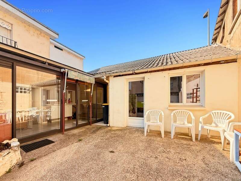 Maison à CHATELLERAULT