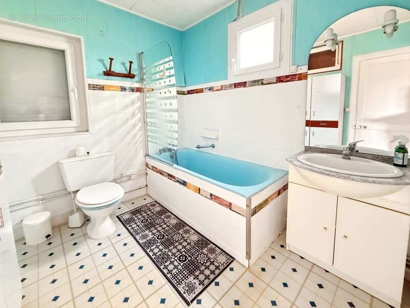 Maison à CHATELLERAULT