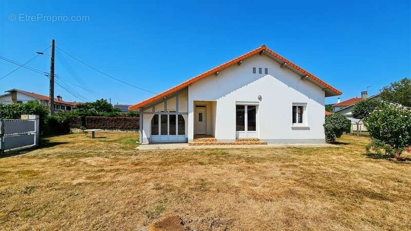 Maison à BARBAZAN-DEBAT