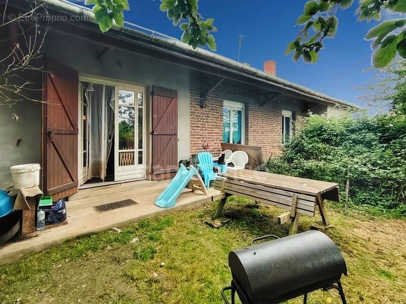 Maison à SAVIGNY-EN-REVERMONT