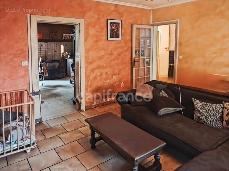 Maison à SAVIGNY-EN-REVERMONT