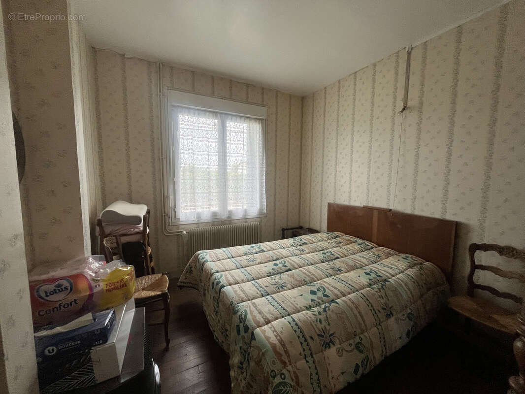 Maison à CAMPNEUSEVILLE