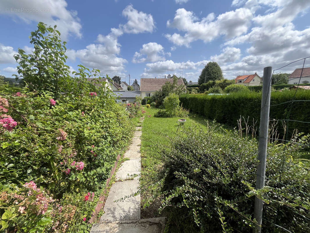 Maison à BLANGY-SUR-BRESLE