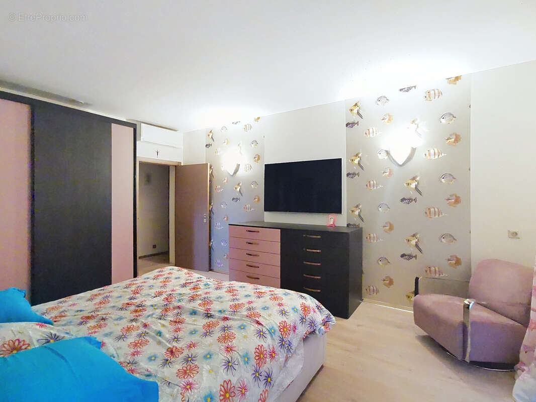 Maison à SAINT-RAPHAEL