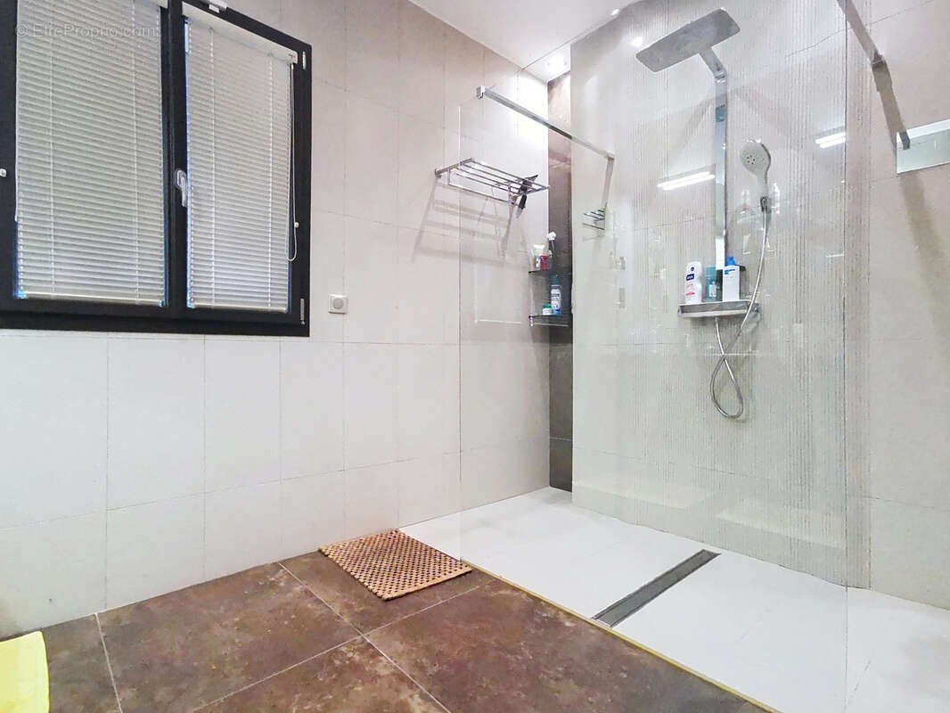 Maison à SAINT-RAPHAEL