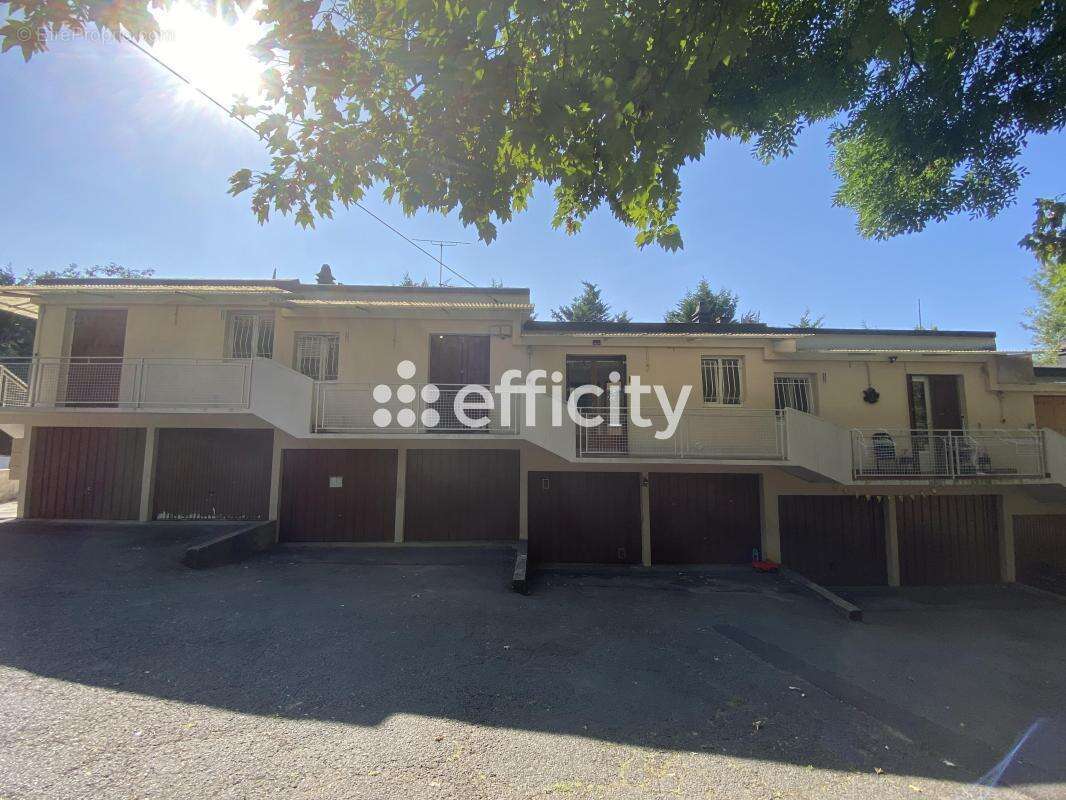 Appartement à SUCY-EN-BRIE