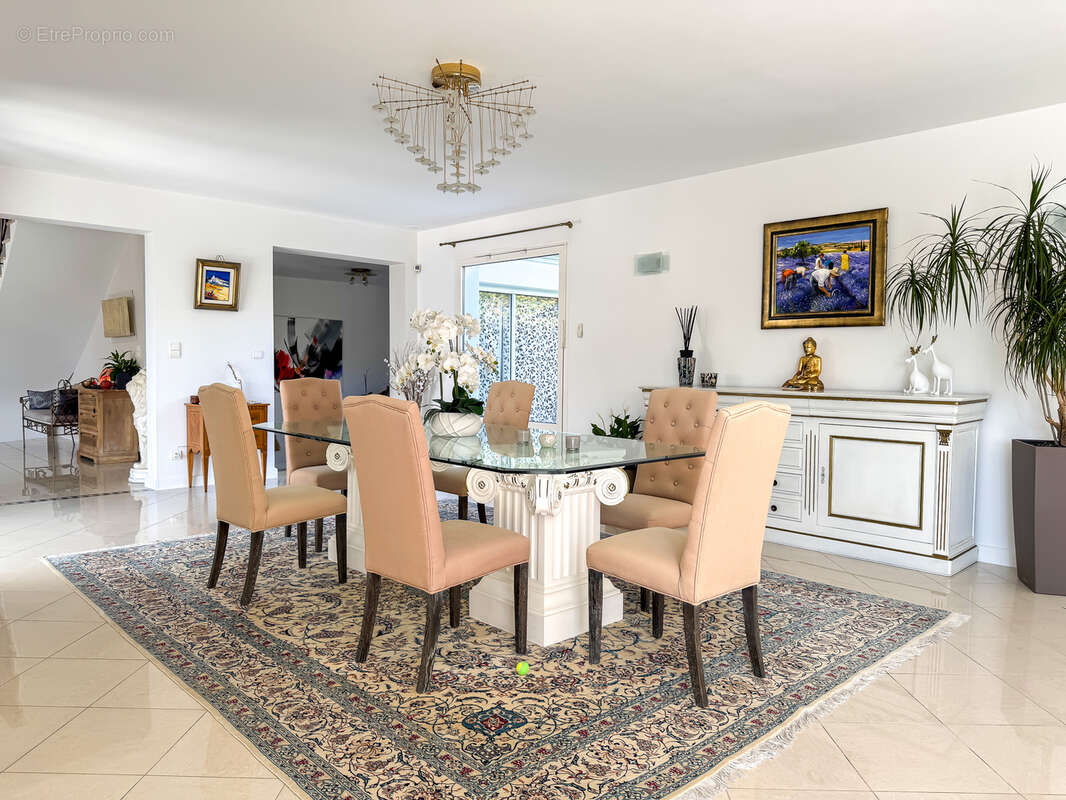 Maison à VAUX-SUR-MER