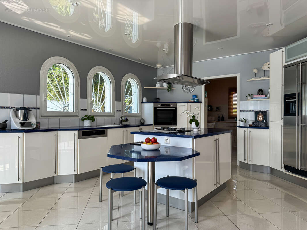 Maison à VAUX-SUR-MER