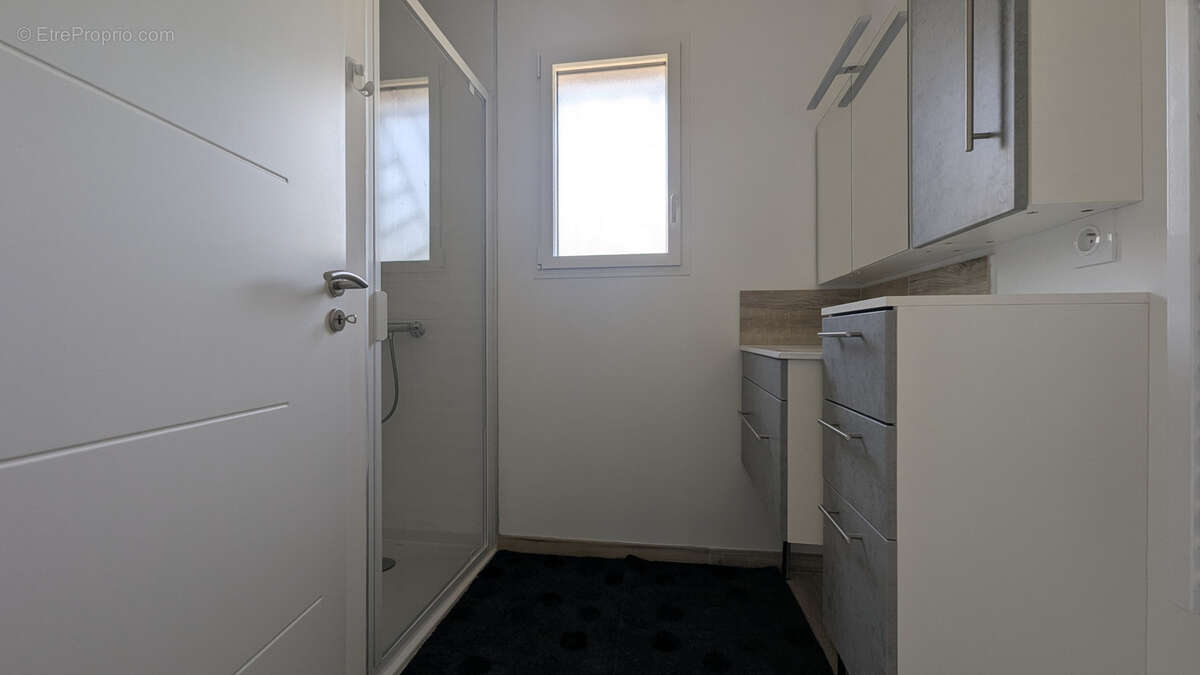 Maison à LA CASSAIGNE