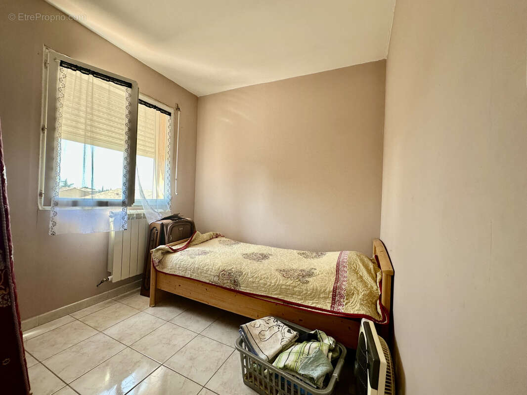 Maison à SAINT-GILLES