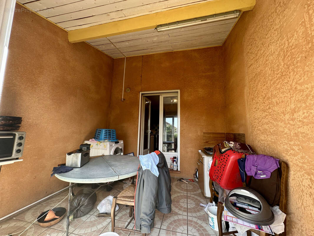 Maison à SAINT-GILLES