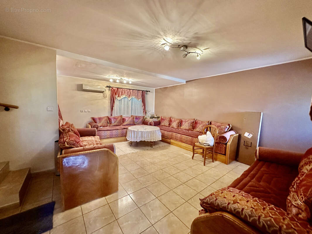 Maison à SAINT-GILLES