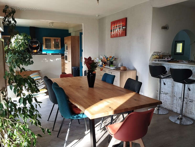 Maison à PLOMODIERN