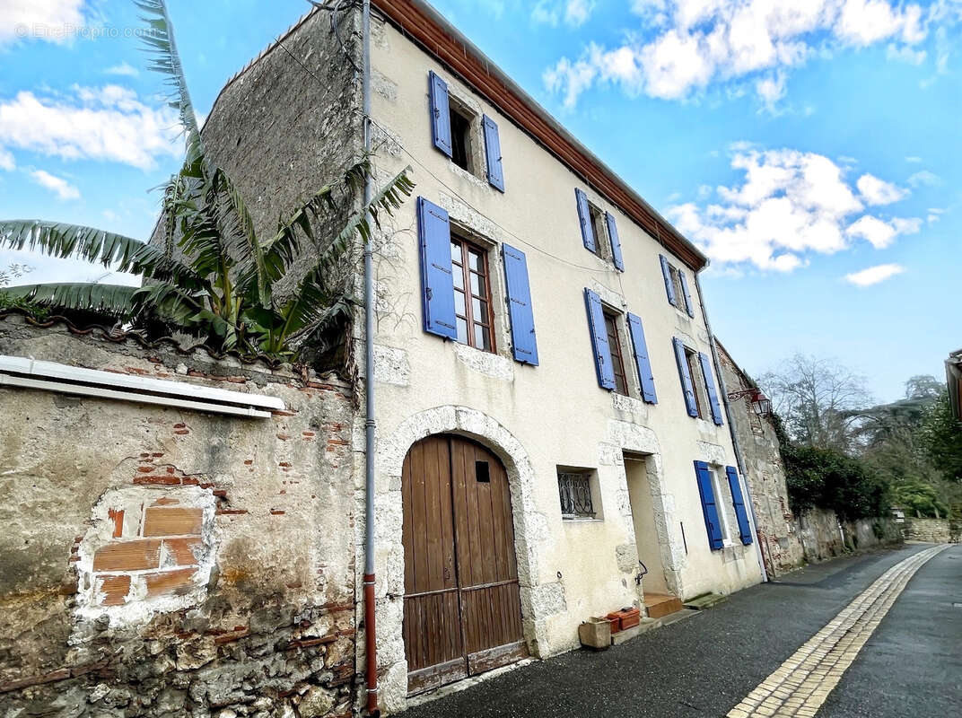 Maison à CASTELMORON-SUR-LOT