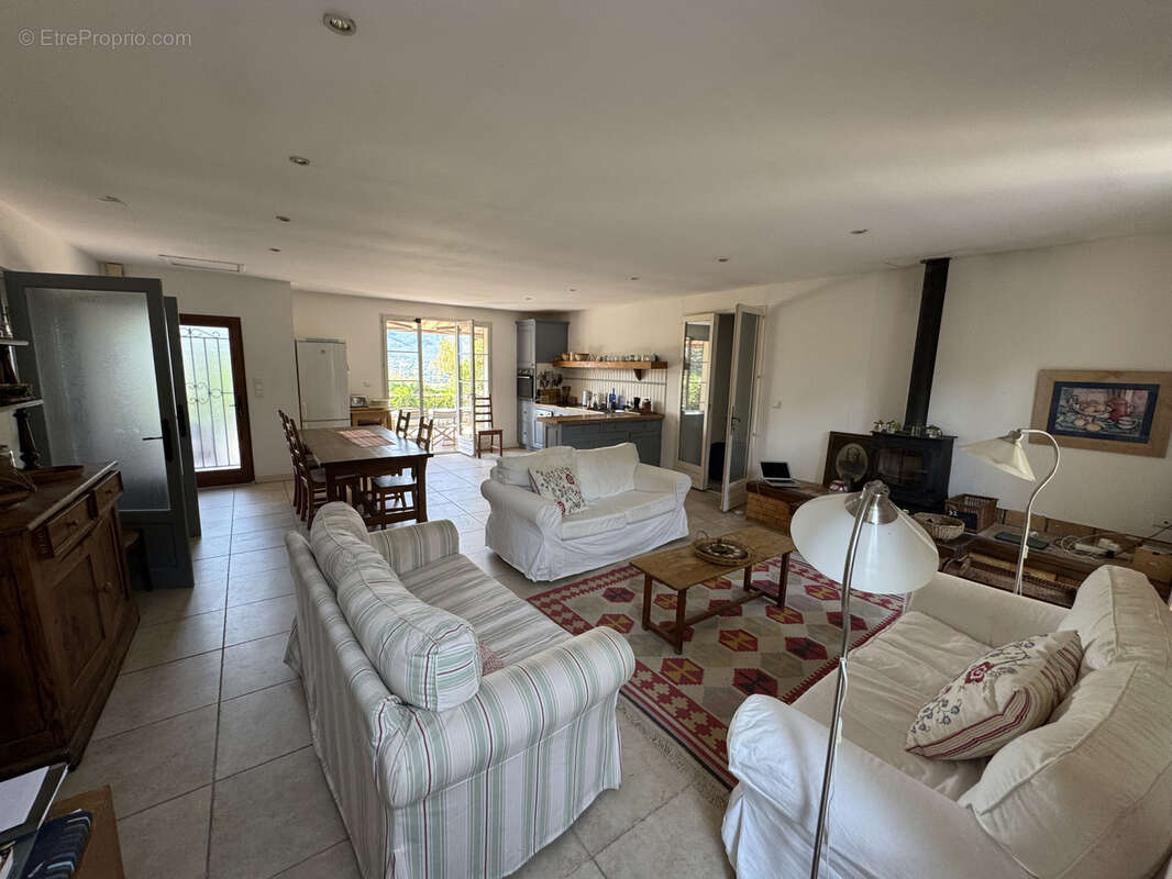 Maison à PAYRIN-AUGMONTEL