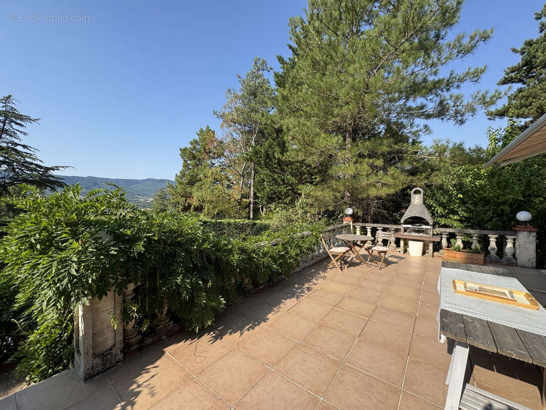 Maison à PAYRIN-AUGMONTEL