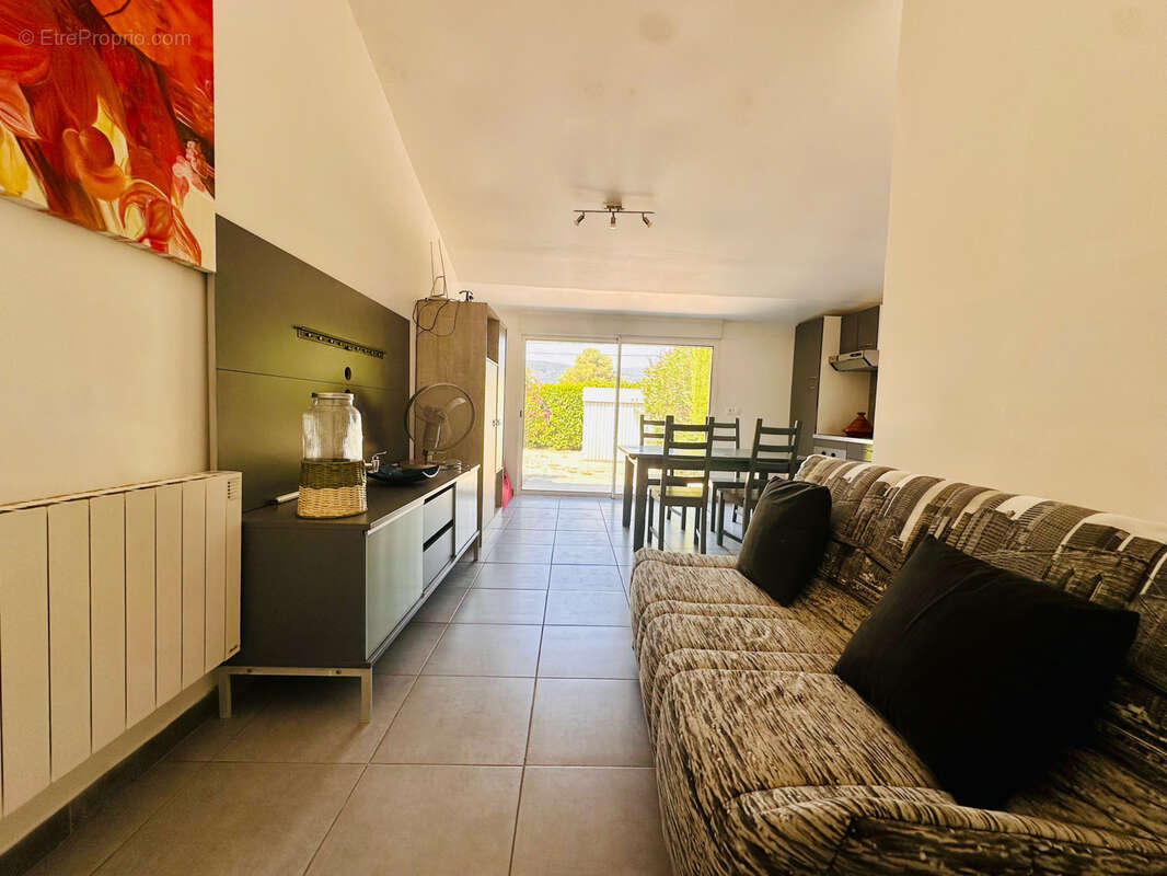 Maison à PEYMEINADE