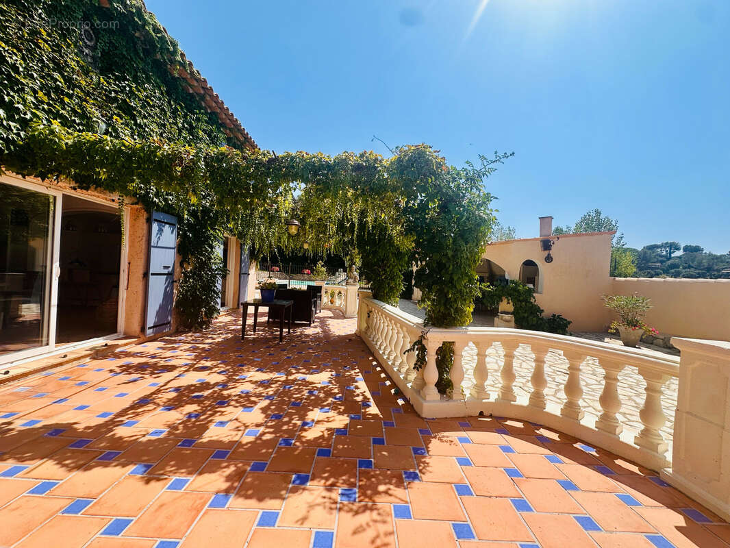 Maison à PEYMEINADE