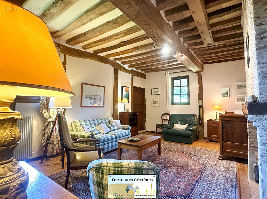 Maison à MONTIVILLIERS