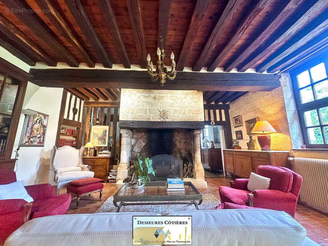 Maison à MONTIVILLIERS