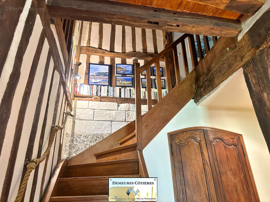 Maison à MONTIVILLIERS