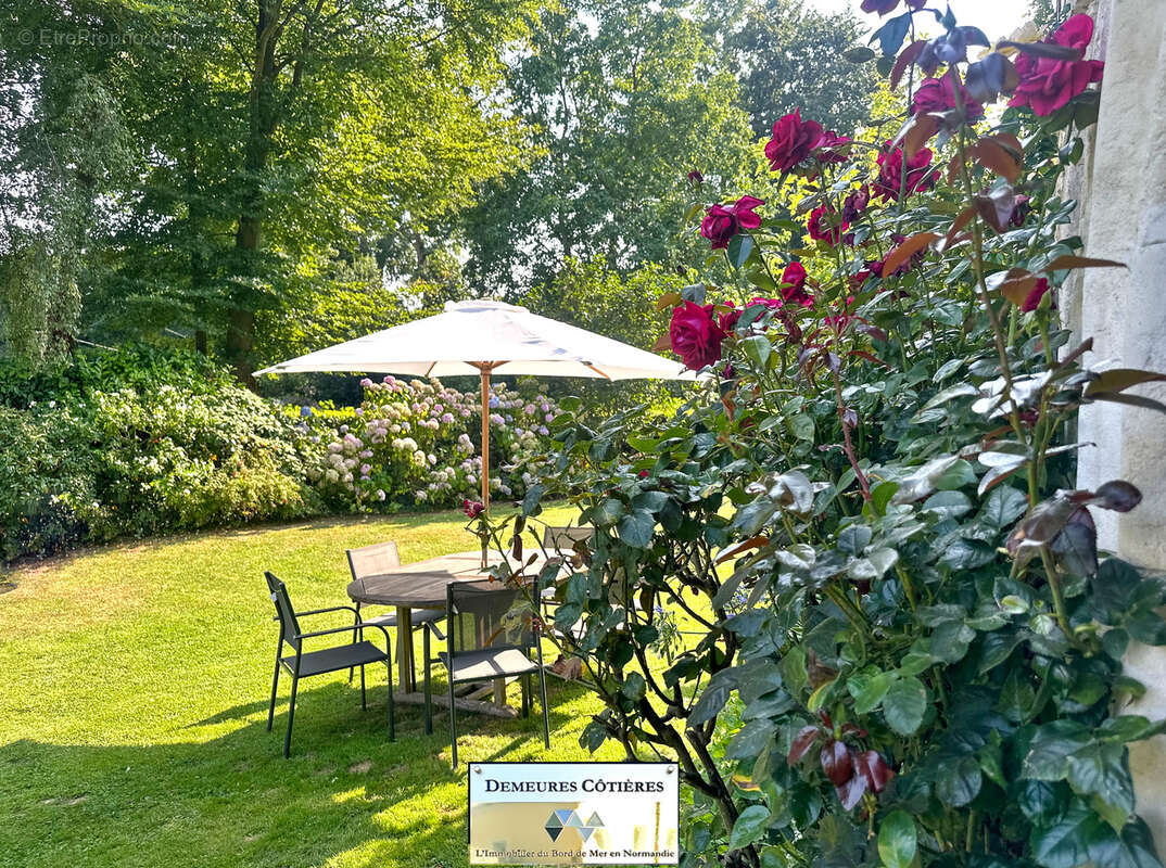 Maison à MONTIVILLIERS