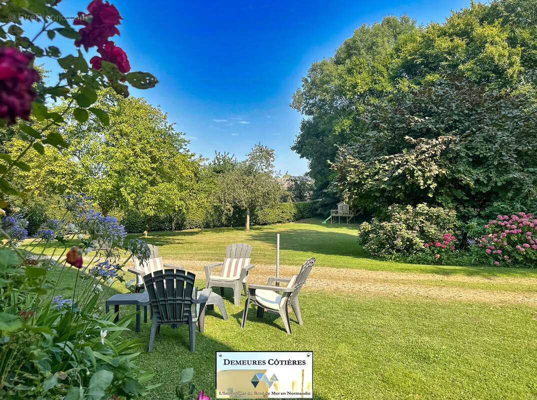 Maison à MONTIVILLIERS