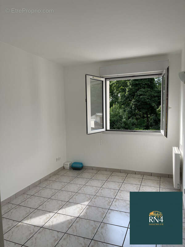 Appartement à PONTAULT-COMBAULT