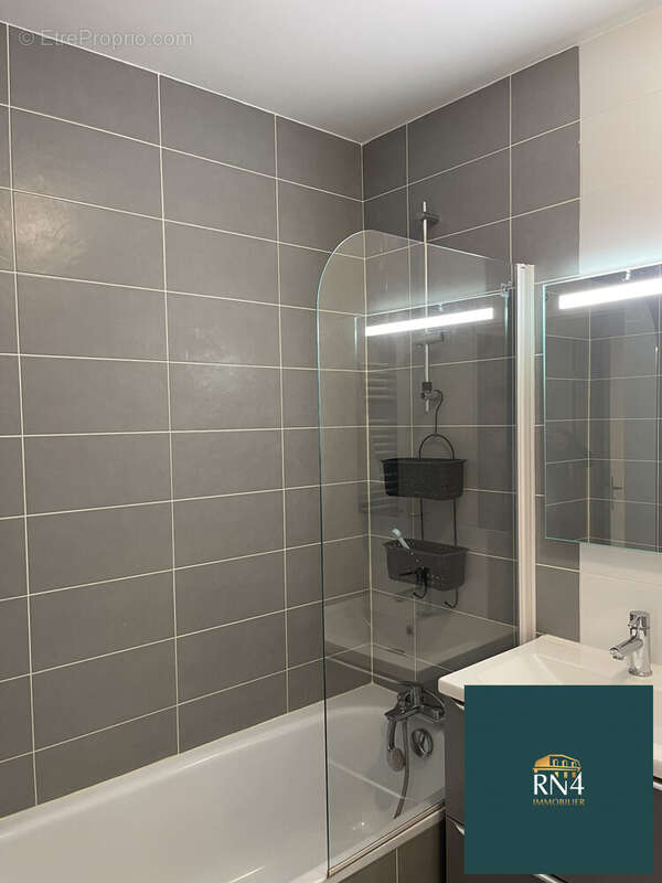 Appartement à PONTAULT-COMBAULT