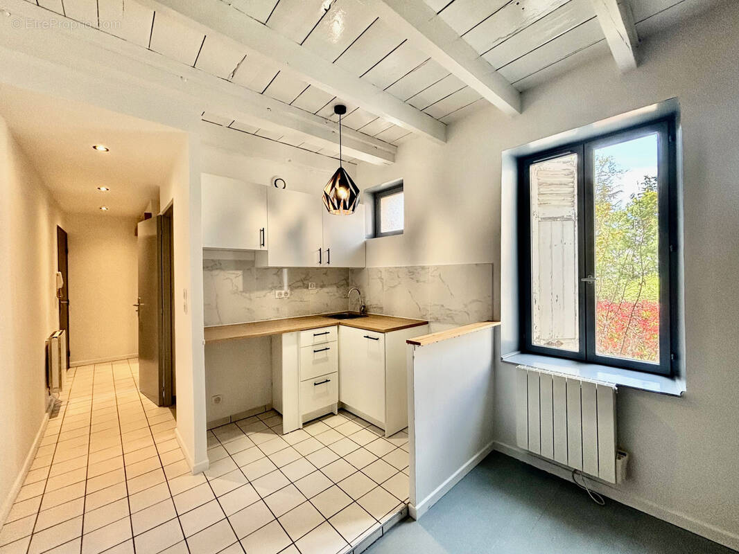 Appartement à CRAPONNE