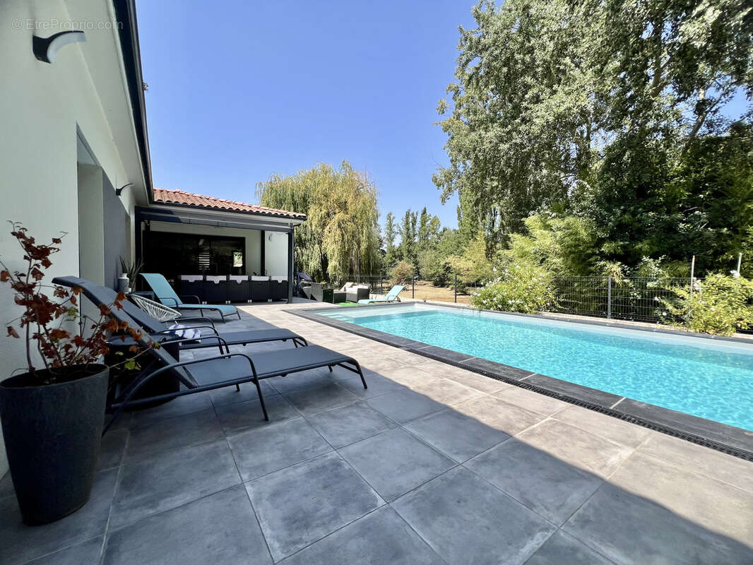 Maison à L&#039;ISLE-JOURDAIN