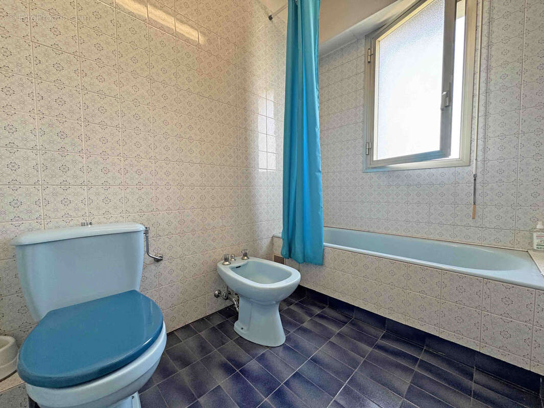 Appartement à VENCE